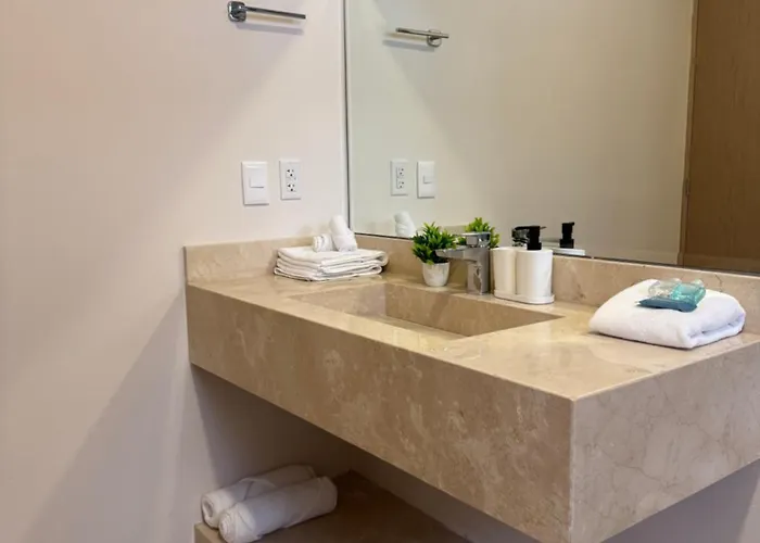 56 Zuna Playa del Carmen