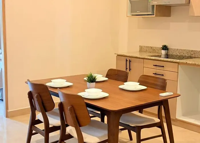 56 Zuna Hotel